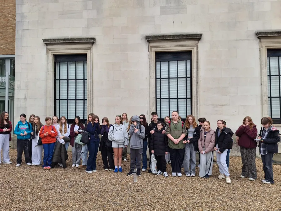Year 8 students exceptional on Art trip to Fitzwilliam museum